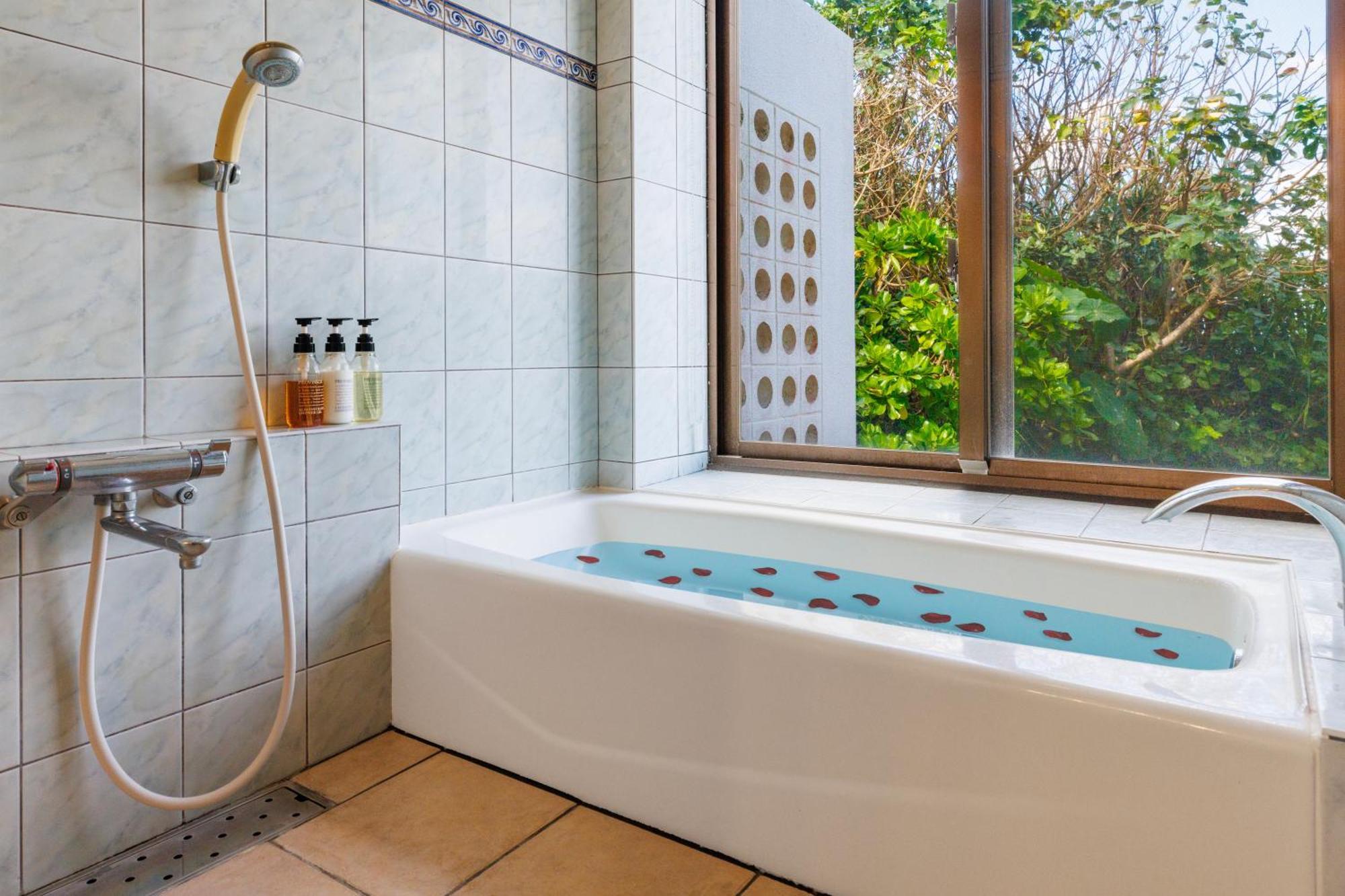 Nalu Mele Resort -Seven Hotels And Resorts- Nakijin Extérieur photo